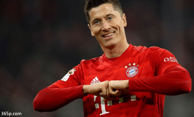  莱万多夫斯基重返安联球场受追捧  